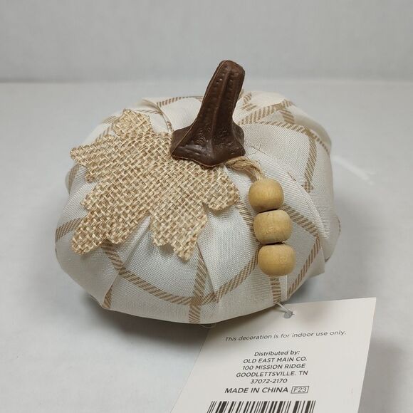 Lot of 8 Fabric Pumpkin Home Decor Thanksgiving Halloween Autumn Fall Seasonal - Picture 8 of 14